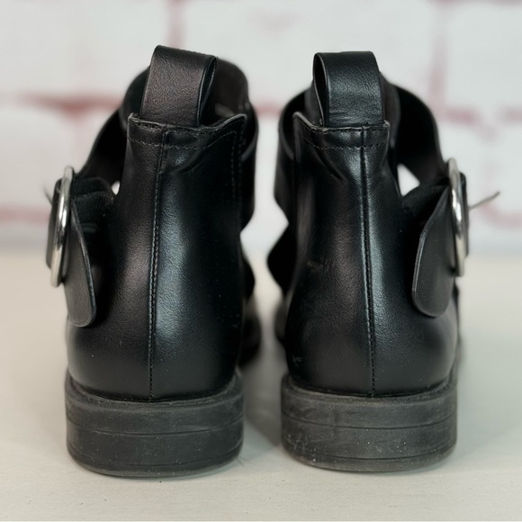 H&M Divided Faux Leather Black Cut-out Low Heel Moto Ankle Boot Size 5.5 - Picture 4 of 16